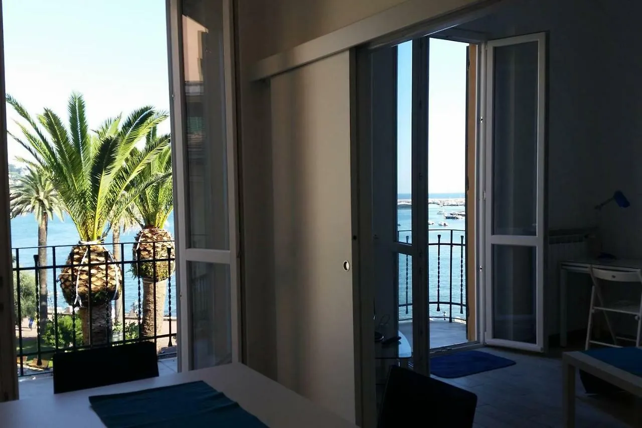 Apartment Blurapallo Italy