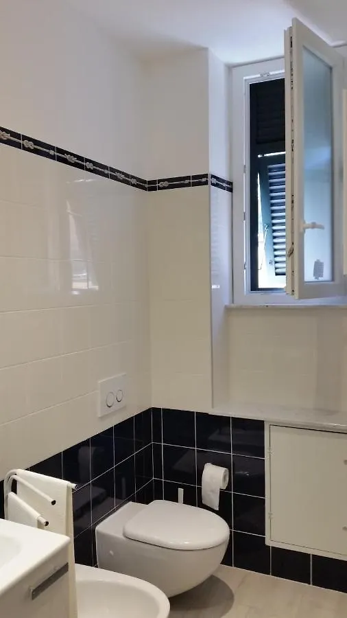 Apartment Blurapallo